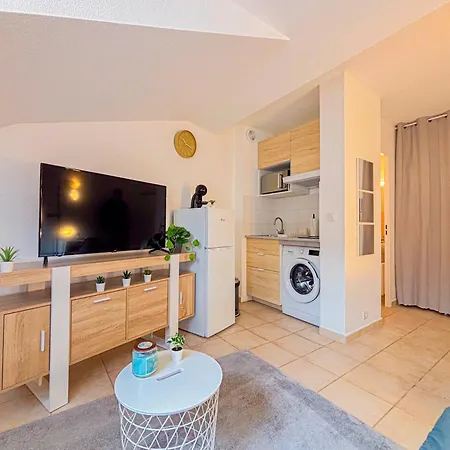 Etudiants Port - Riquier- Wifi, 2 Pers 아파트 *